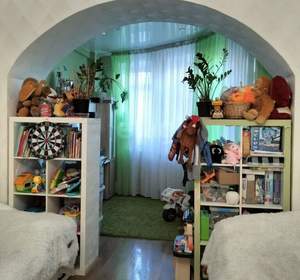 2-к квартира, вторичка, 90м2, 1/4 этаж