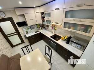 2-к квартира, вторичка, 63м2, 10/12 этаж
