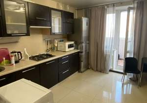 2-к квартира, вторичка, 70м2, 4/10 этаж