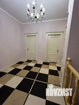 4-к квартира, вторичка, 134м2, 1/5 этаж