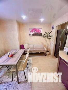 2-к квартира, вторичка, 62м2, 2/10 этаж