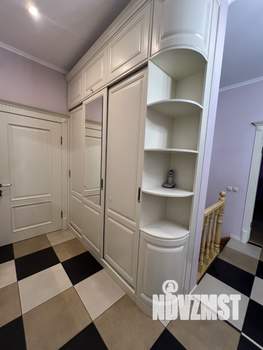 4-к квартира, вторичка, 134м2, 1/5 этаж