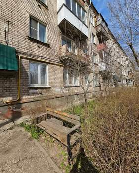 3-к квартира, вторичка, 54м2, 2/4 этаж