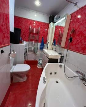 4-к квартира, вторичка, 74м2, 3/4 этаж