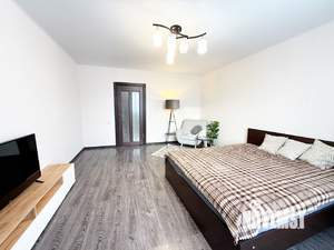 1-к квартира, вторичка, 42м2, 8/17 этаж