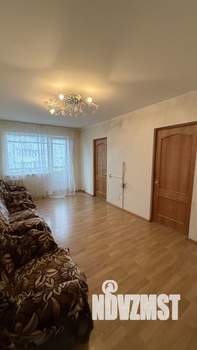 4-к квартира, вторичка, 61м2, 4/5 этаж