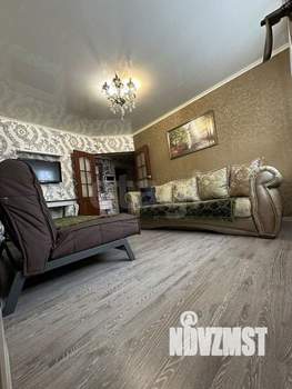 2-к квартира, вторичка, 43м2, 1/4 этаж