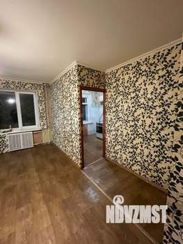2-к квартира, вторичка, 44м2, 1/4 этаж