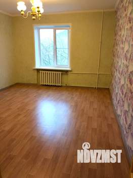 3-к квартира, вторичка, 64м2, 3/3 этаж