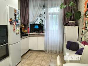 2-к квартира, вторичка, 90м2, 1/4 этаж
