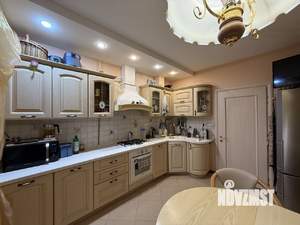 4-к квартира, вторичка, 89м2, 1/5 этаж