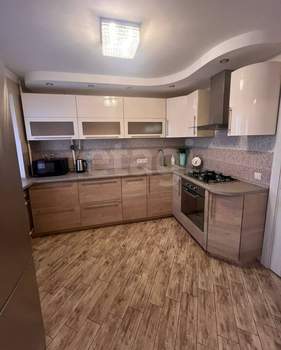 3-к квартира, вторичка, 72м2, 2/9 этаж