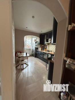 4-к квартира, вторичка, 74м2, 3/5 этаж