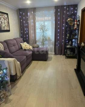 4-к квартира, вторичка, 62м2, 5/5 этаж