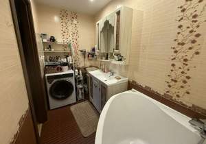 3-к квартира, вторичка, 77м2, 2/2 этаж