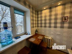 2-к квартира, вторичка, 42м2, 5/5 этаж