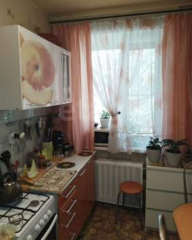 3-к квартира, вторичка, 67м2, 3/3 этаж