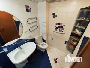 2-к квартира, вторичка, 63м2, 7/10 этаж