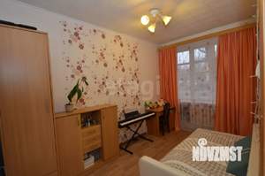 2-к квартира, вторичка, 44м2, 1/4 этаж
