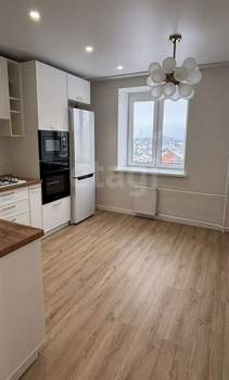 2-к квартира, вторичка, 62м2, 7/10 этаж