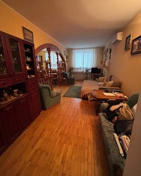 4-к квартира, вторичка, 128м2, 1/1 этаж