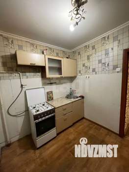 2-к квартира, вторичка, 44м2, 1/4 этаж