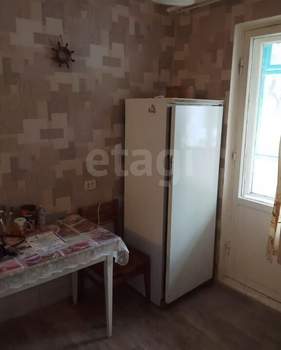 2-к квартира, вторичка, 54м2, 1/9 этаж