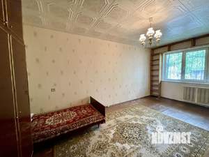 3-к квартира, вторичка, 61м2, 1/5 этаж