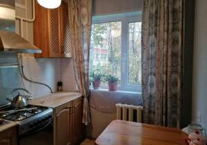 2-к квартира, вторичка, 44м2, 1/5 этаж