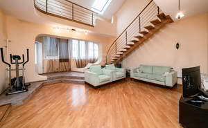 3-к квартира, вторичка, 175м2, 5/6 этаж