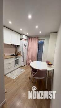 2-к квартира, вторичка, 53м2, 1/5 этаж