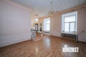 4-к квартира, вторичка, 101м2, 1/4 этаж