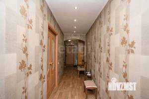 3-к квартира, вторичка, 70м2, 9/9 этаж