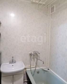 2-к квартира, вторичка, 44м2, 1/5 этаж