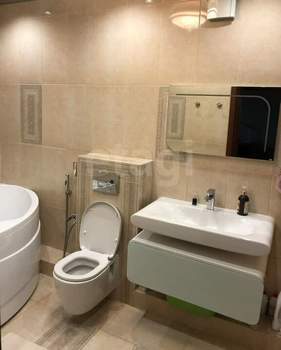 3-к квартира, вторичка, 101м2, 8/9 этаж