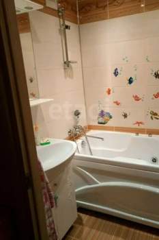 2-к квартира, вторичка, 61м2, 2/5 этаж