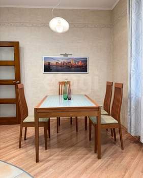 2-к квартира, вторичка, 65м2, 7/9 этаж