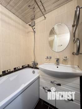 2-к квартира, вторичка, 52м2, 1/9 этаж