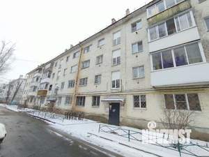2-к квартира, вторичка, 42м2, 4/4 этаж