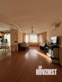 3-к квартира, вторичка, 101м2, 9/10 этаж