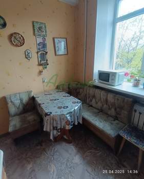 2-к квартира, вторичка, 54м2, 4/4 этаж