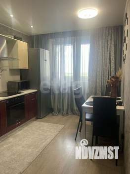 2-к квартира, вторичка, 63м2, 12/17 этаж