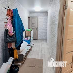 2-к квартира, вторичка, 53м2, 1/9 этаж