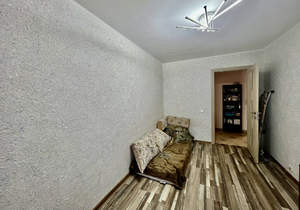 2-к квартира, вторичка, 61м2, 3/5 этаж