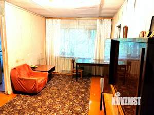 2-к квартира, вторичка, 44м2, 1/4 этаж