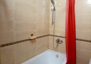 2-к квартира, вторичка, 68м2, 9/15 этаж