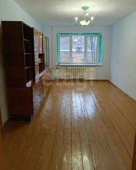 3-к квартира, вторичка, 63м2, 3/5 этаж