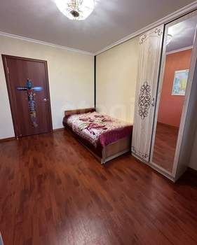 4-к квартира, вторичка, 98м2, 9/10 этаж