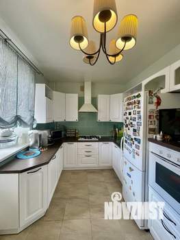 3-к квартира, вторичка, 90м2, 8/9 этаж
