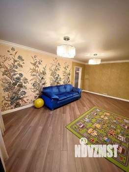 2-к квартира, вторичка, 77м2, 4/10 этаж